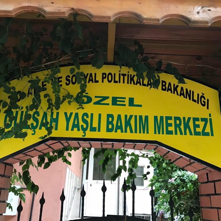 İstanbul Esenyurtta hizmet veren Gülşah huzurevi yaşlı bakım merkezi  diğer huzurevleri gibi sağlıklı ve sağlıksız yaşlılara hizmet vermektedir.